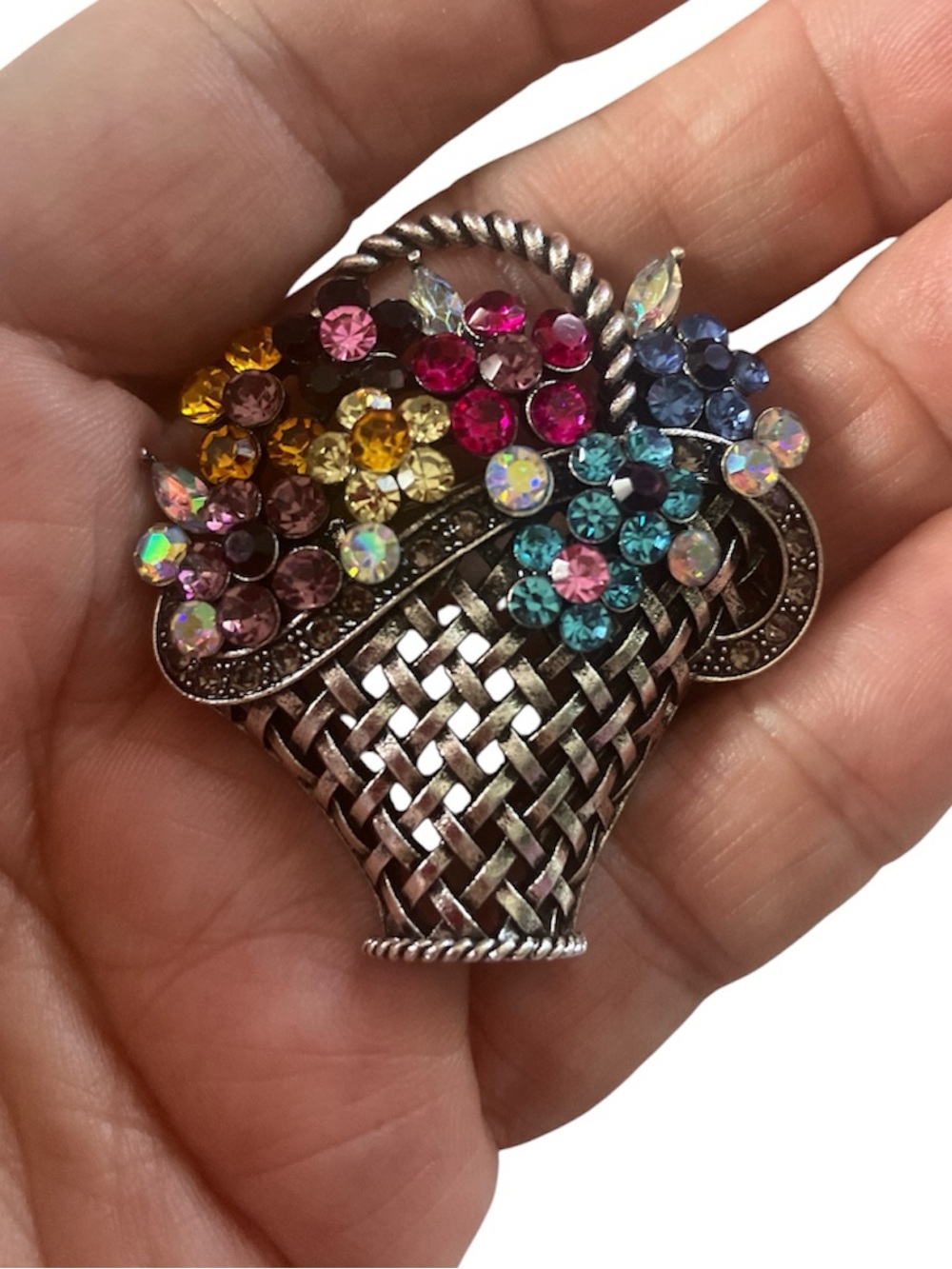 New Multicolor Crystal Flower Bouquet Basket Brooch Silver-Tone Floral Pin